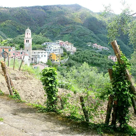La Casetta Della Pietra * Montale (Liguria)
