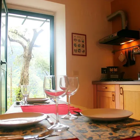 La Casetta Della Pietra Apartment Montale (Liguria)