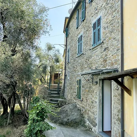Lägenhet La Casetta Della Pietra