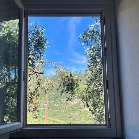 La Casetta Della Pietra Lägenhet Montale (Liguria)